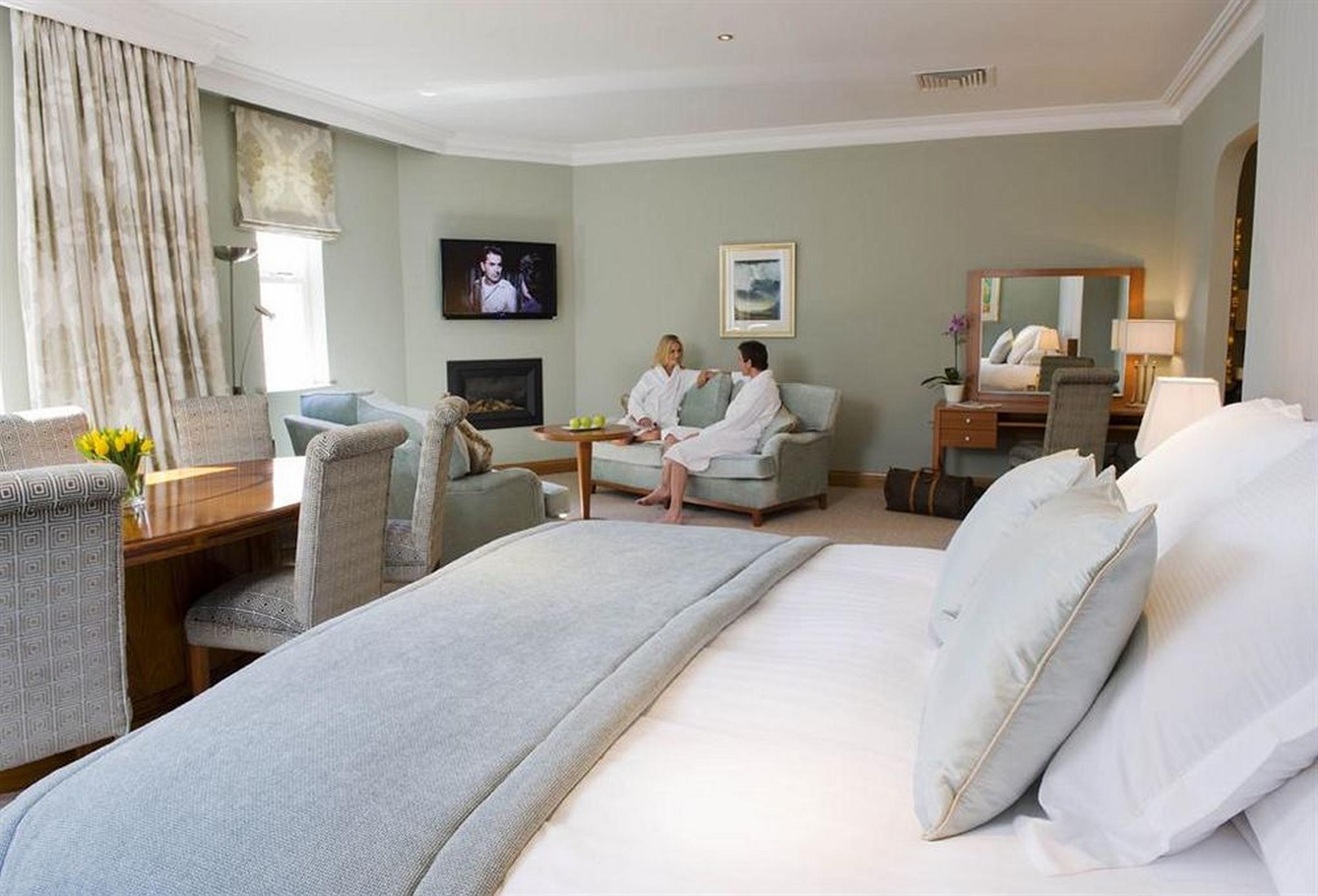 The Culloden Estate And Spa Hotel Holywood  Room photo